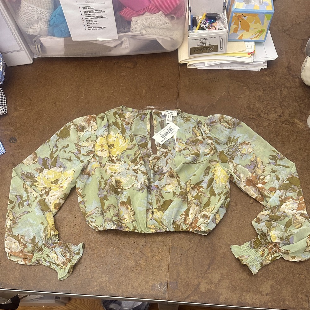 Privy crop top